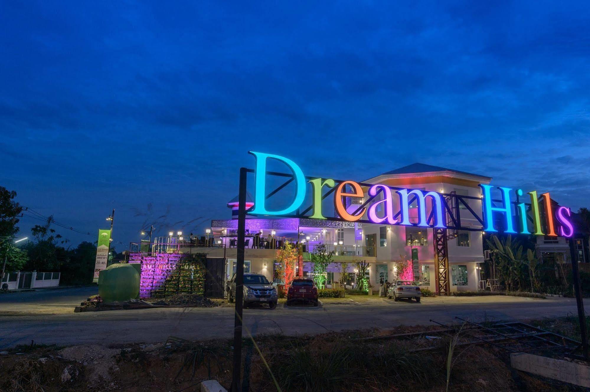 Dream Hills Hotel เชียงใหม่ ภายนอก รูปภาพ